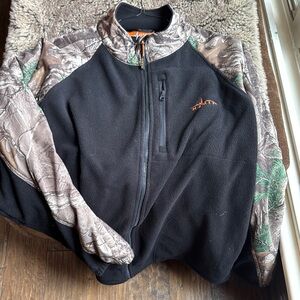 Men’s Habit Camo Fleece Sz XL